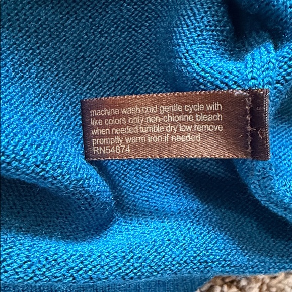 Color Block Knit Sweater Dress Bundle of 3 - Picture 2 of 12